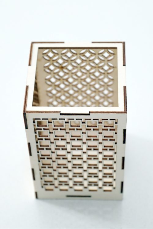 Four sides candle holder: ...